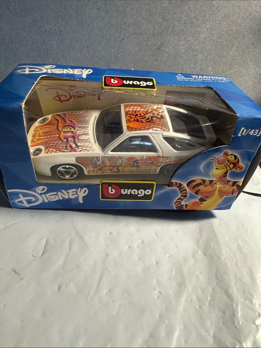 Burago Disney Collection Tigger Die-Cast Toy Car - White and Orange